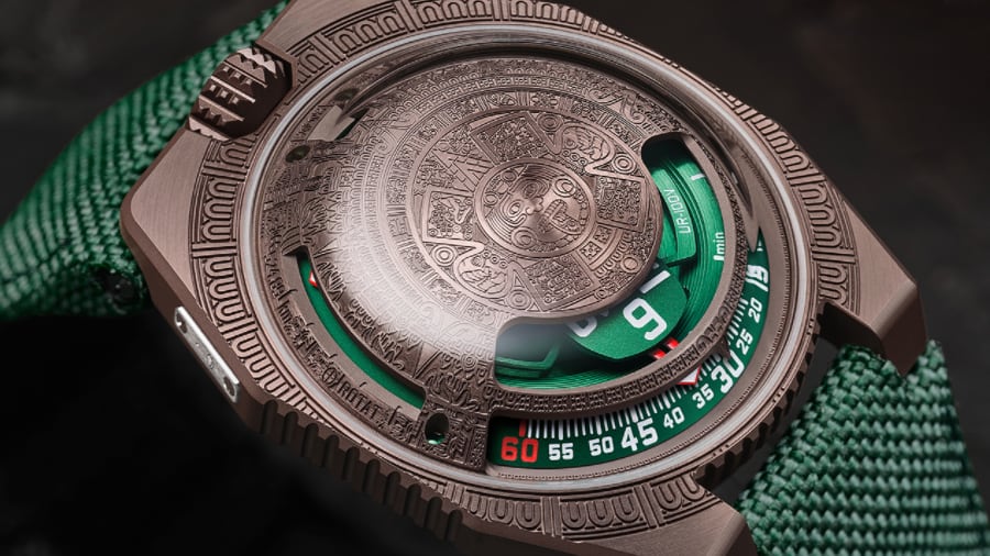 Venden reloj de lujo con diseño del ‘Calendario Azteca’; cuesta más de 1 millón 460 mil pesos