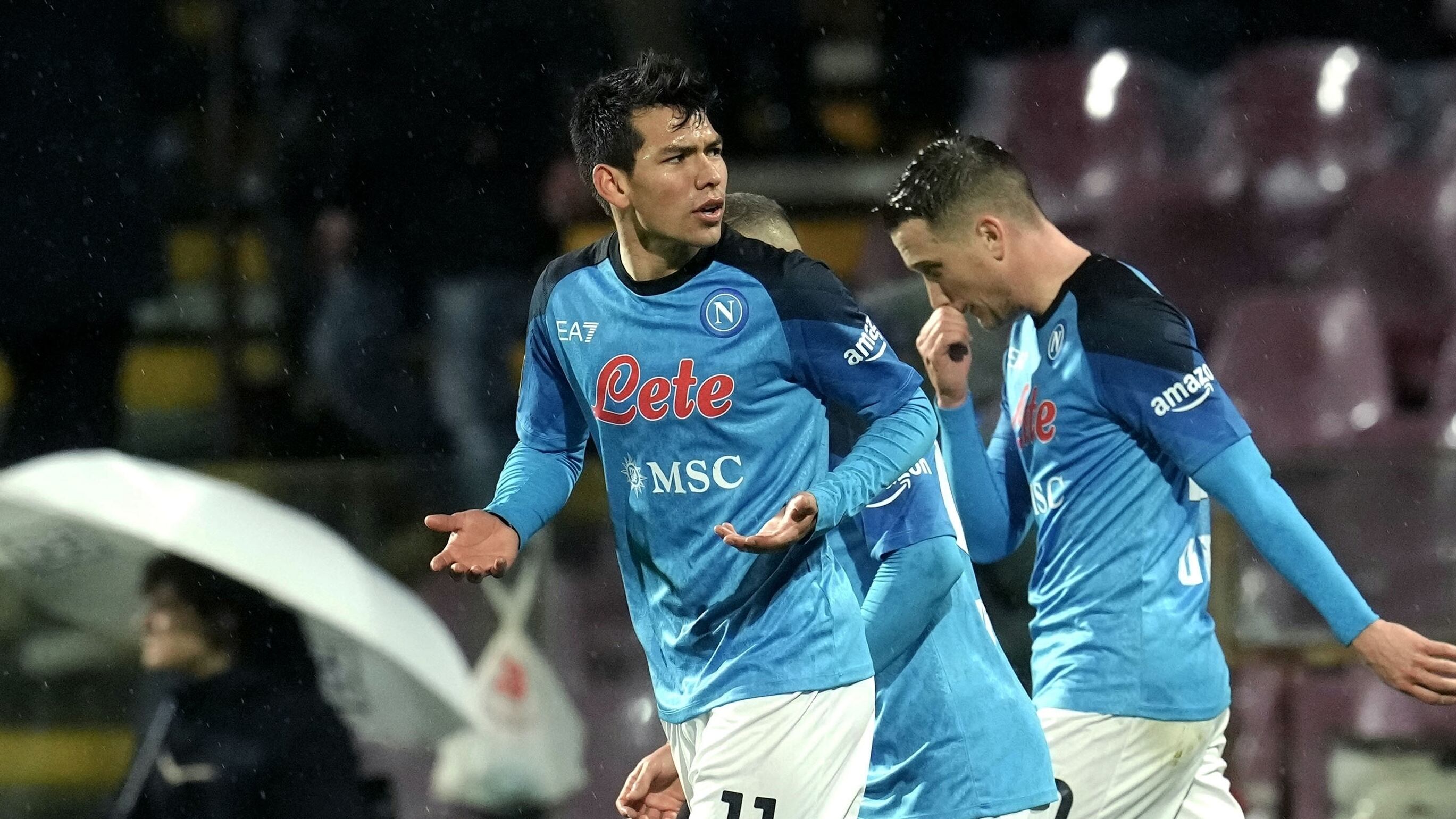 Futuro de Chucky Lozano daría inesperado giro; un viejo conocido lo mantendría en Europa