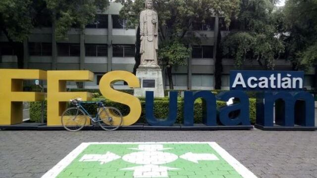 FES Acatlán / UNAM.