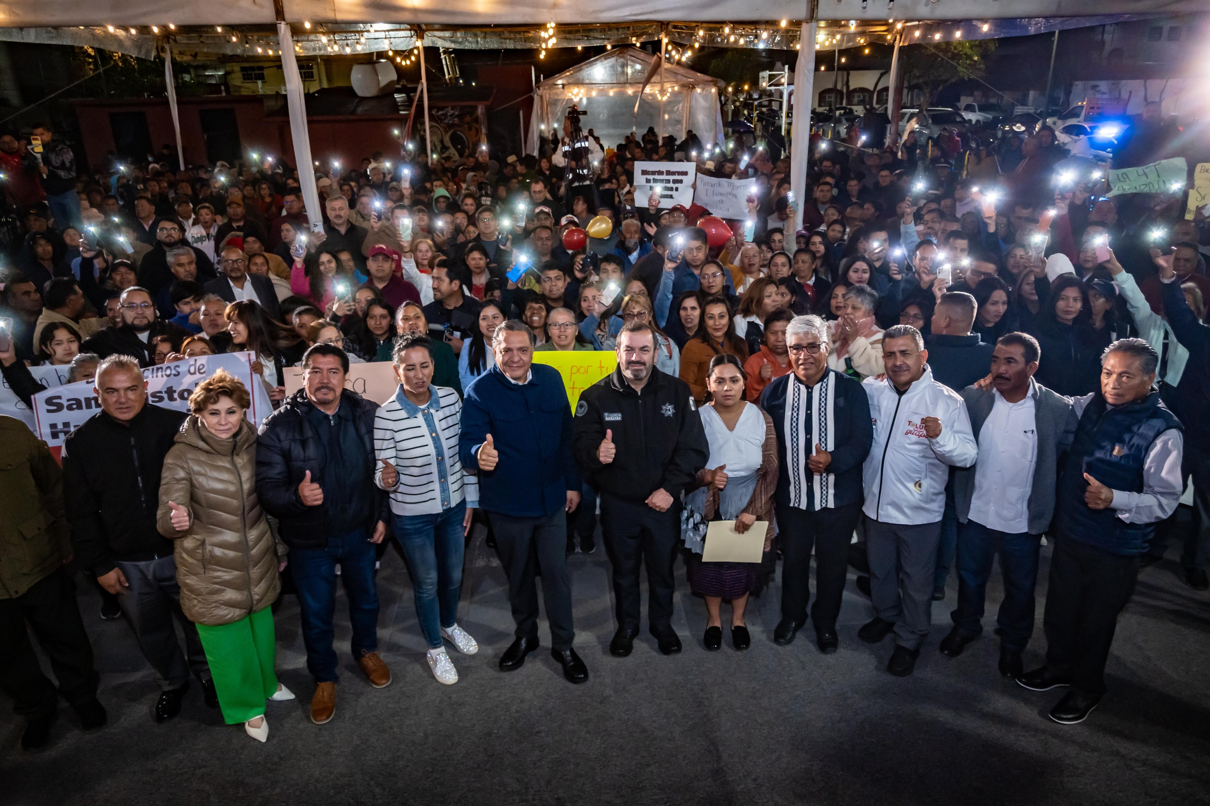 Programa Toluca se llena de luz beneficia a miles de habitantes