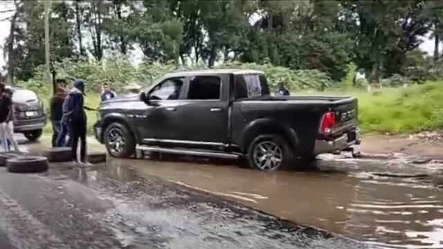 Le mientan la madre a Raymundo Vázquez por falta de agua en Tlaxcala