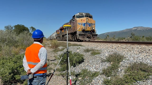México impulsa una red moderna de trenes que unirá a millones de personas