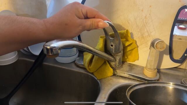 Vecinos de Hermosillo denuncian escasez de agua