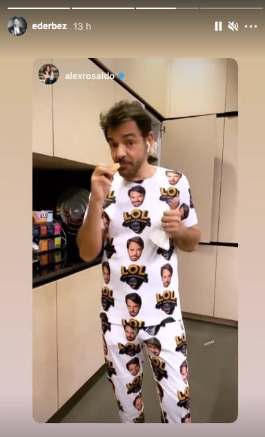Eugenio Derbez en pijama
