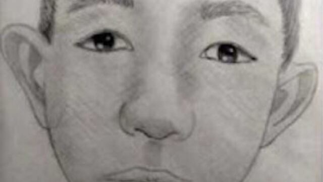 Rostro del 'niño del suéter rojo'.