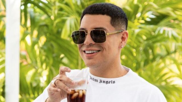 Eduin Caz de Grupo Firme