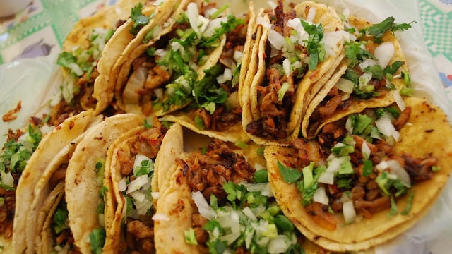 Tacos callejeros