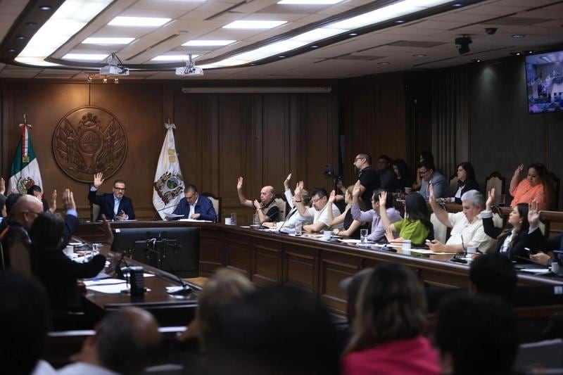 Monterrey impulsará corredor urbano tras compra de 61 viviendas en Llave de Oro.