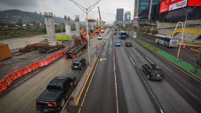 Avenida Constitución y Morones Prieto