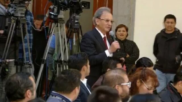 No jodan a nuestros desmañanados reporteros, no, no lo hagan.