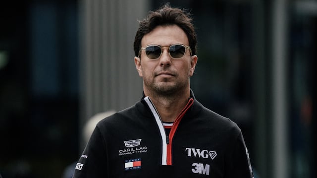 Checo Pérez podría irse de Cadillac y fichar con Williams