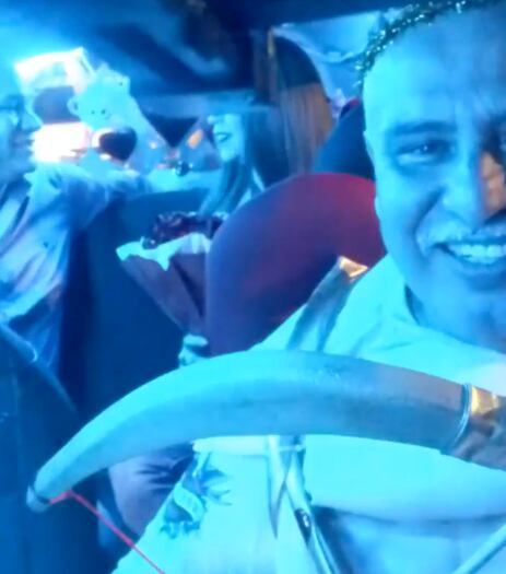 Cupido se vuelve taxista