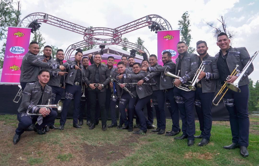 Edwin Luna y La Trakalosa de Montrrerey