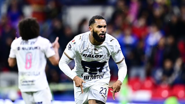 Juninho le mete doblete al Atlante y mantiene a Pumas con aspiraciones de Liguilla.