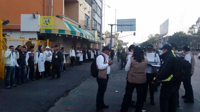 Clausura de el Borrego Viudo. Protesta de empleados.