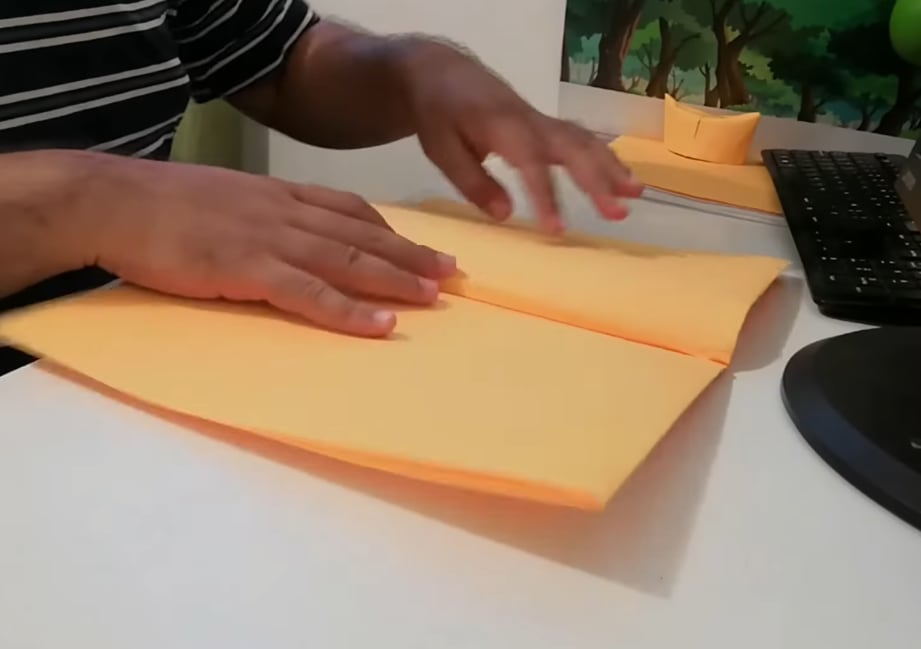 Doblez para hacer Gorro de Niño Héroe