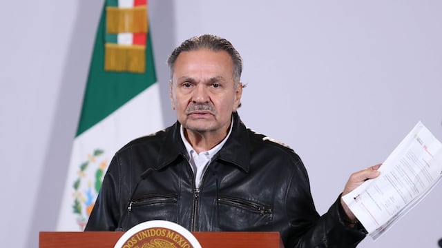 Octavio Romero insistió que tiene muchos años trabajando como funcionario público ante la que dijo es una campaña mediática en su contra