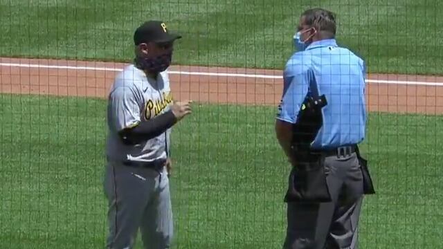 Discusión con cubrebocas en la MLB