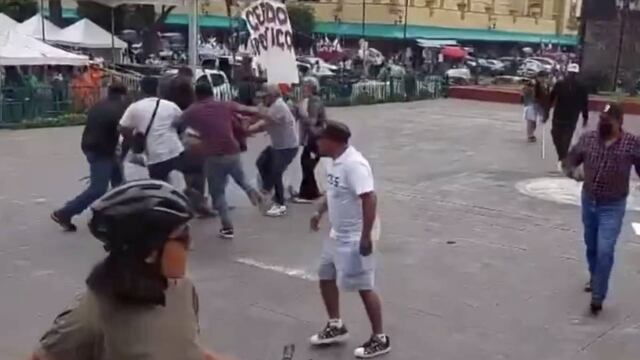 Golpeadores disolvieron protesta en Xochimilco