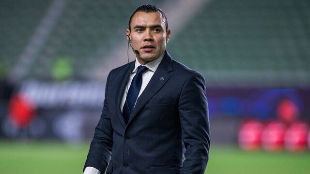 Comisión de Árbitros respalda al Gato Ortiz tras polémicas en el Atlas vs América
