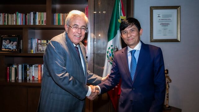 Rubén Rocha Moya y Nam Nguyen Hoanh