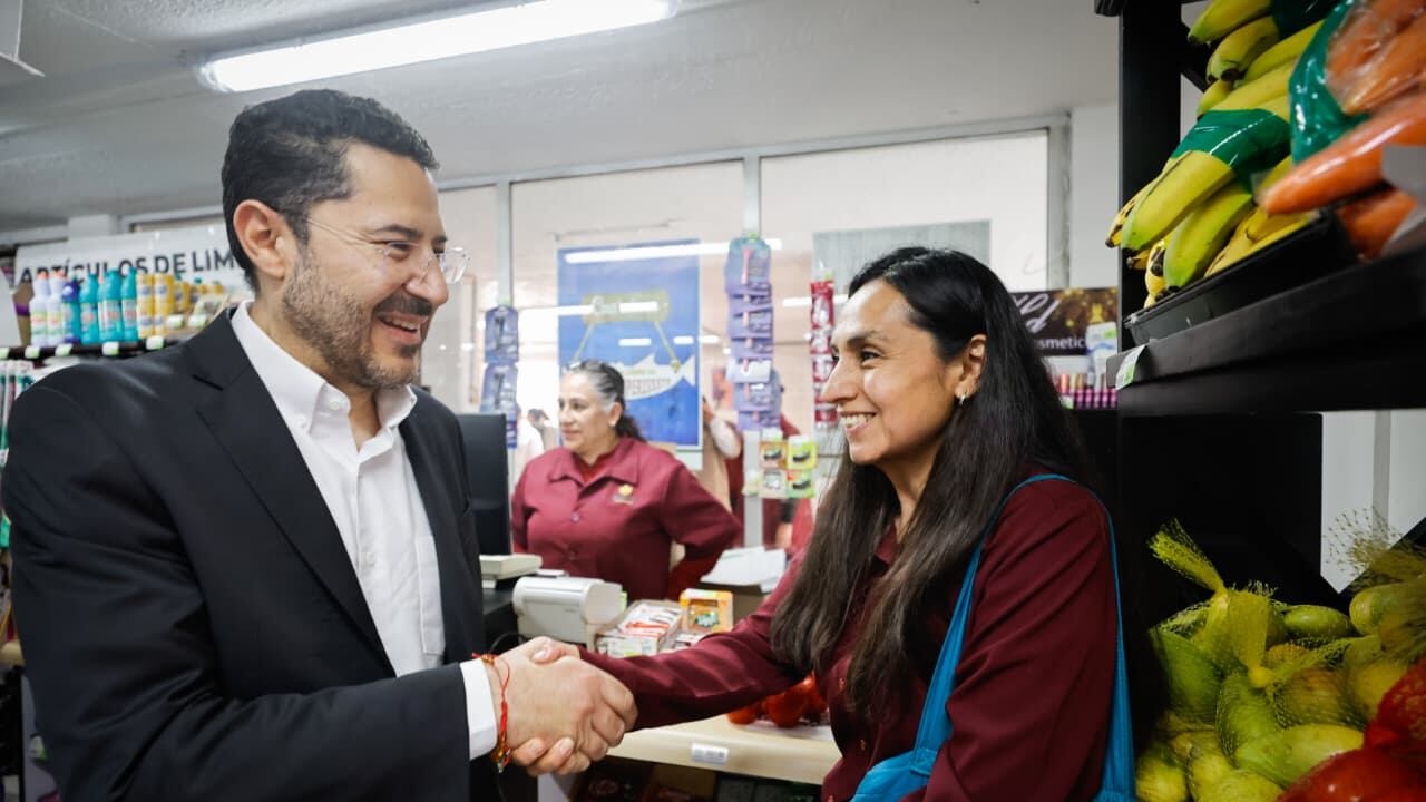 Martí Batres inaugura SuperISSSTE en Tlalnepantla; suma 45 tiendas en el país
