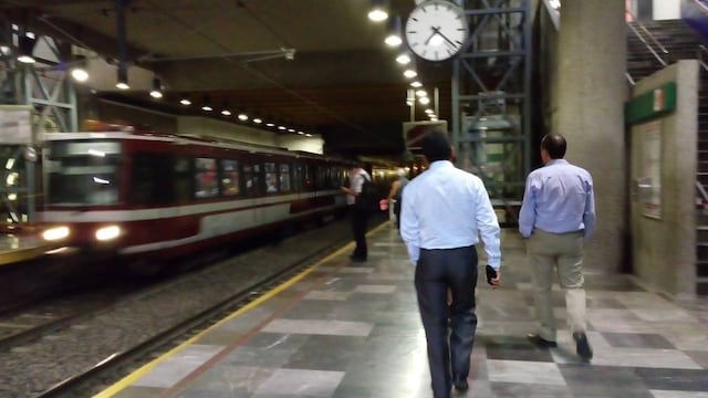 Tren ligero.