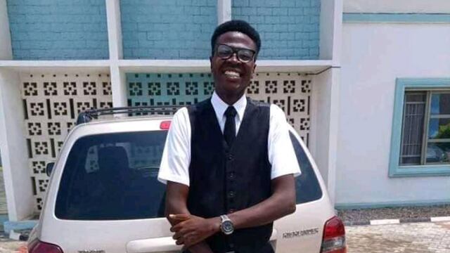 Suel Ambrose, estudiante de Nigeria