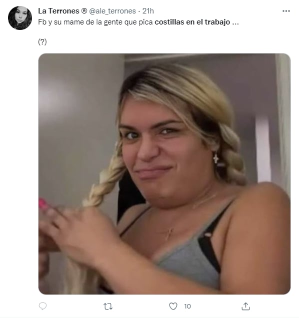 Meme de la gente que pica costillas en el trabajo