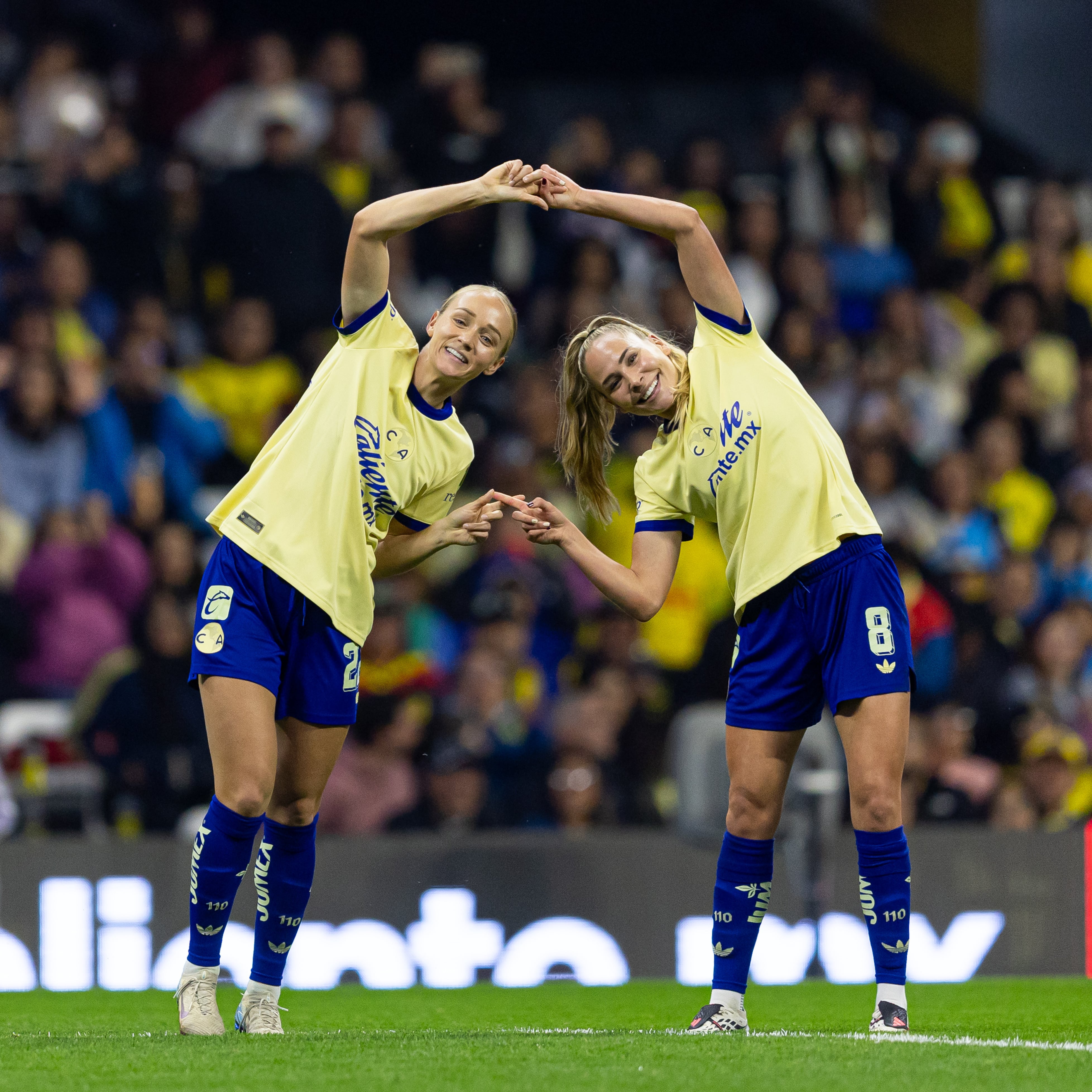América vence 2-1 a Pachuca y sigue en la cima de la Liga Femenil