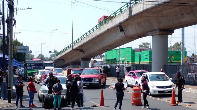 ¿Qué pasa en Taxqueña y Eje 3 Oriente? Hay bloqueo por la desaparición de Leslie Sherlin de 13 años de edad
