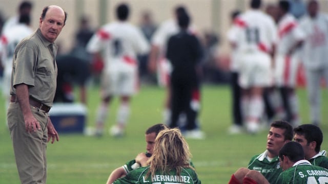 El día que Manuel Lapuente comandó a la Selección Mexicana en la histórica conquista de la Copa Confederaciones.