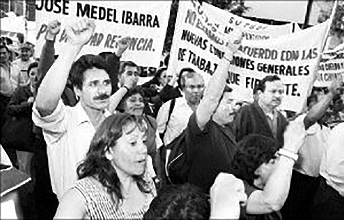 Destitución de José Medel por corrupción