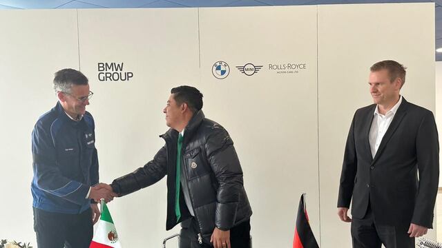 Ricardo Gallardo Cardona formaliza en Múnich inversión de BMW en San Luis Potosí