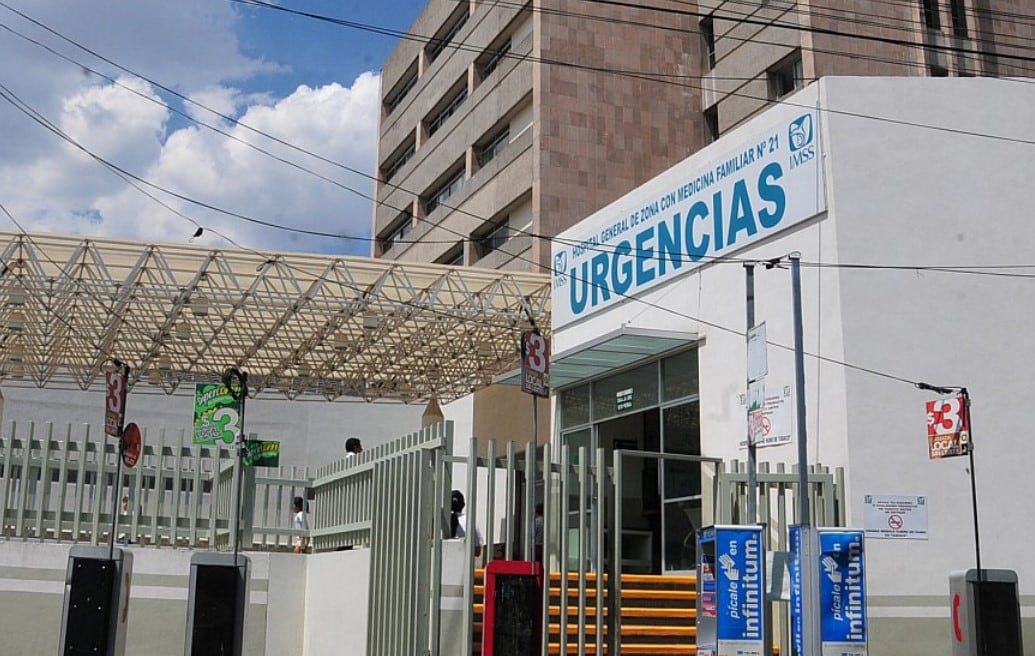 Estudiantes de Telesecundaria 528 en León, Guanajuato se intoxicaron