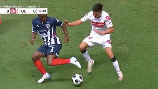 Joel Campbell realizó un espectacular túnel