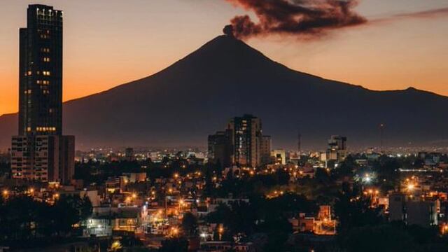 Volcán Popocatépetl alerta a alcaldías por caída de ceniza