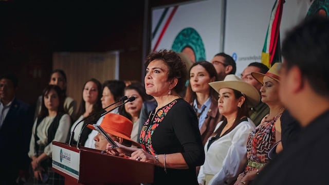 Ivonne Ortega abandona conferencia tras pregunta sobre candidatura de Grecia Quiroz
