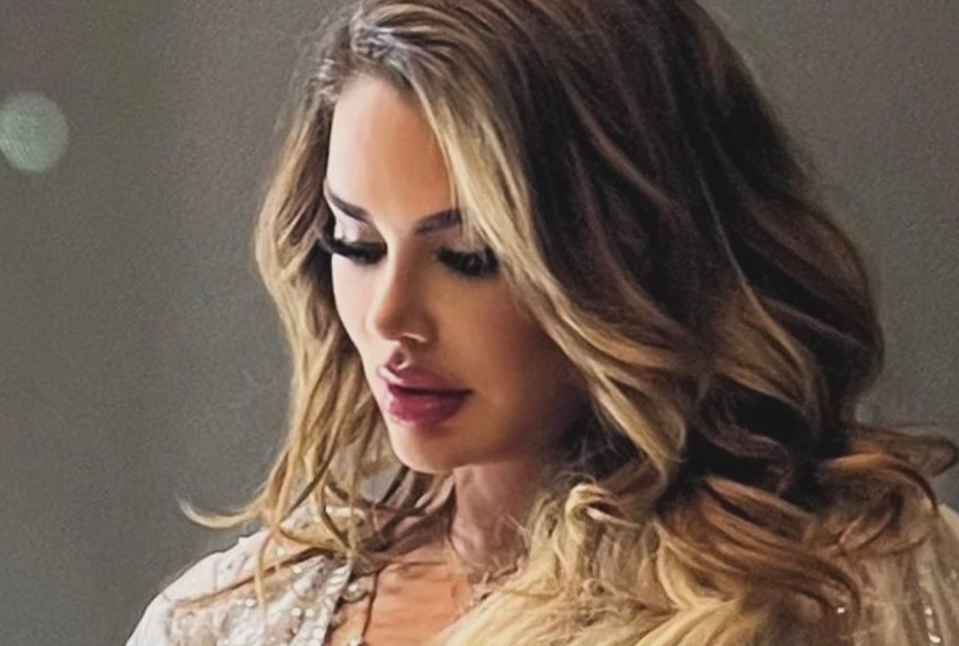Ninel Conde luce muy diferente y aseguran que se hizo una nueva cirugía