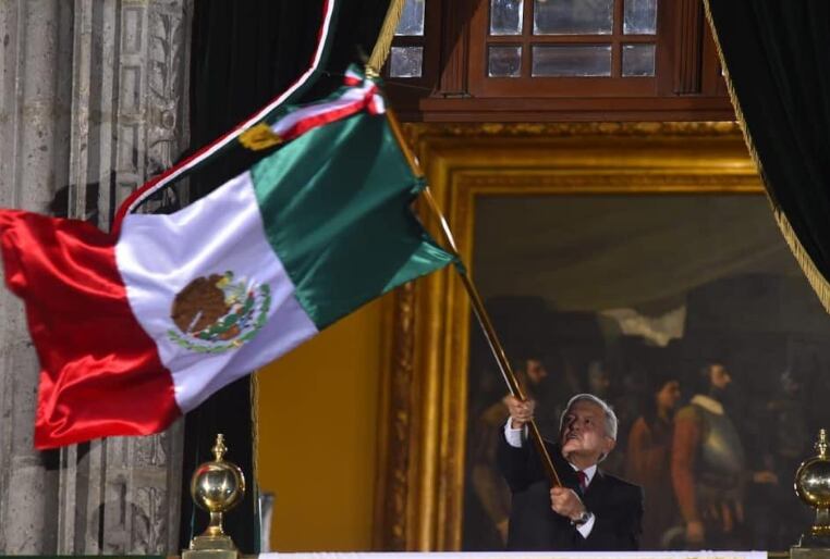 AMLO.