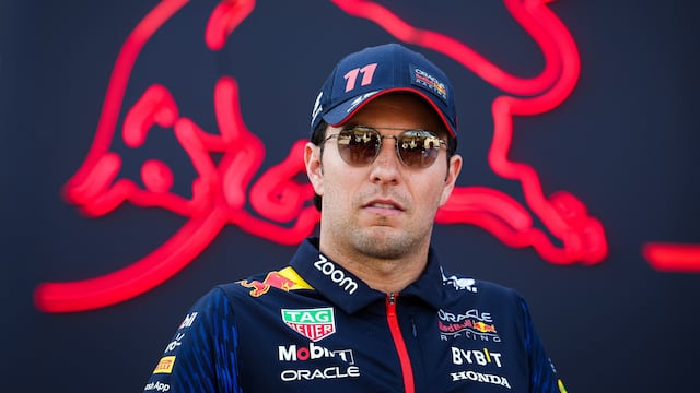 Helmut Marko dice que Red Bull se equivocó al fichar a Checo Pérez