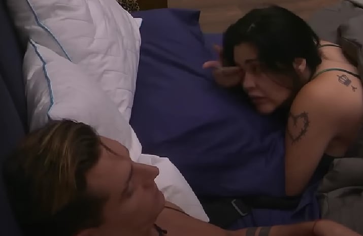 Gomita ya no soporta a Sian Chiong y revela que Ricardo Peralta lloró por él