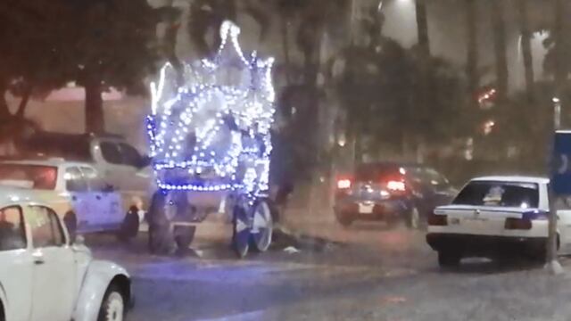 Los hechos ocurrieron la noche de ayer lunes en la Costera Miguel Alemán.