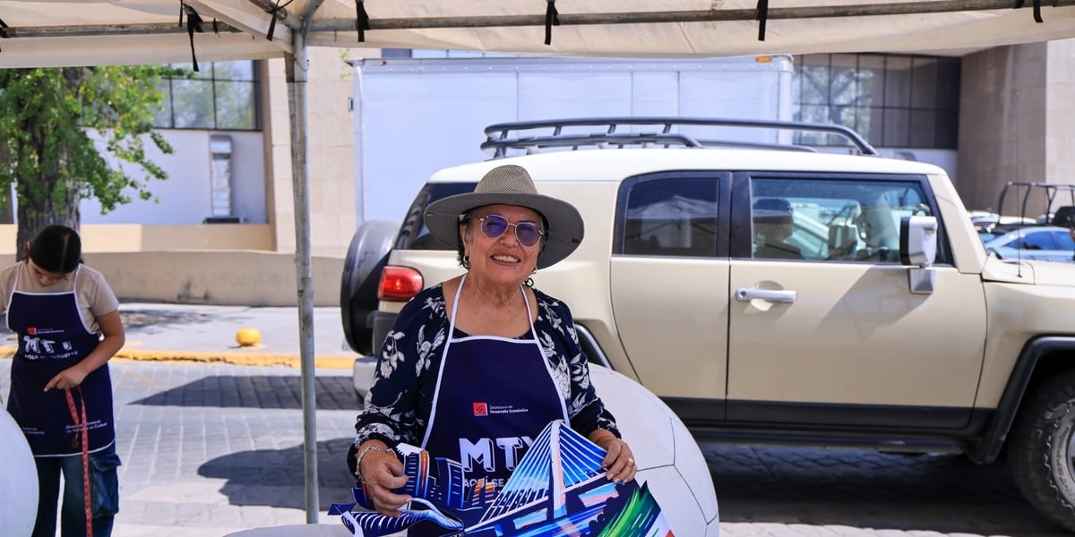 75 artistas locales transforman el Centro de Monterrey con arte mundialista.