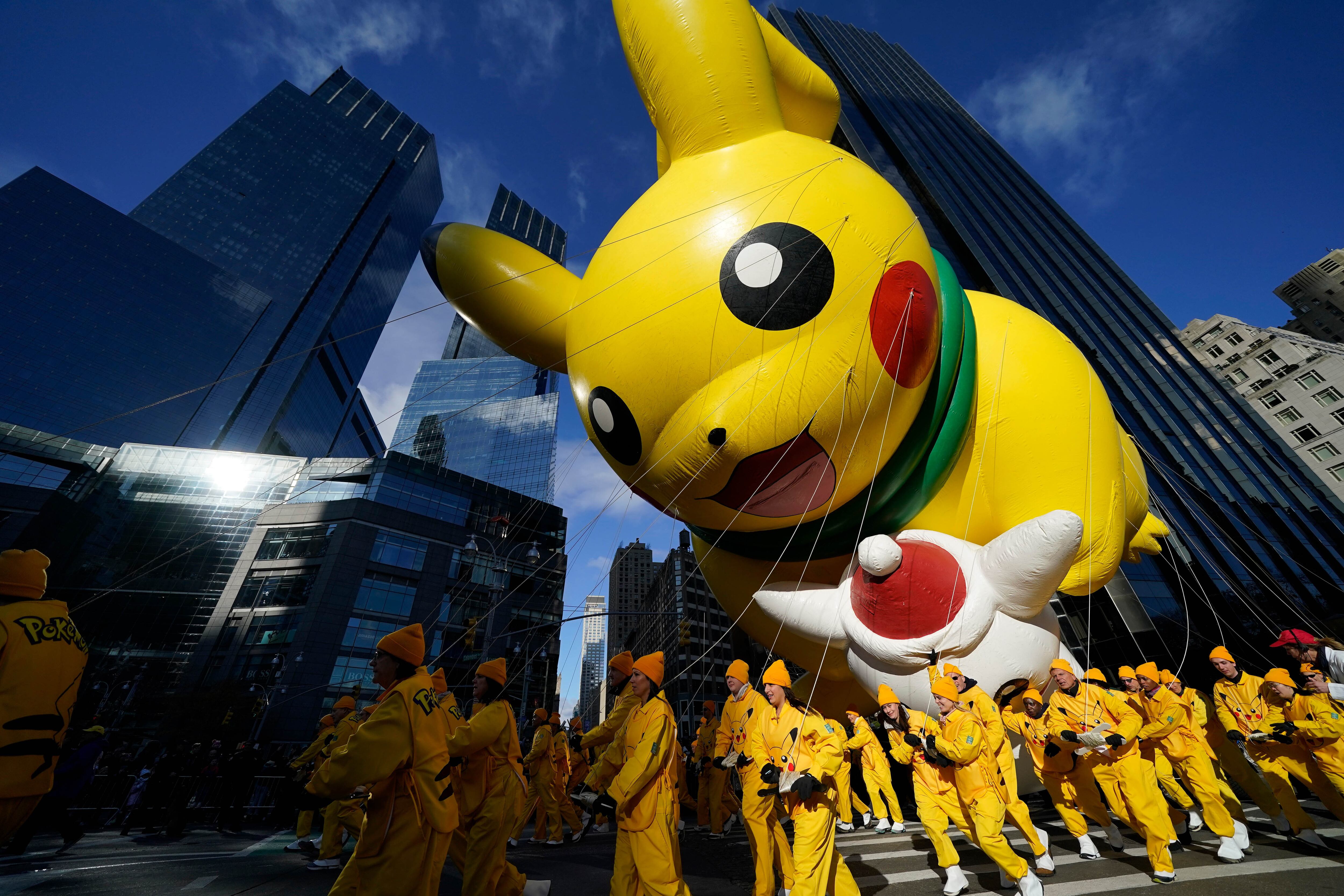 Pikachu en el Desfile de Día de Acción de Gracias