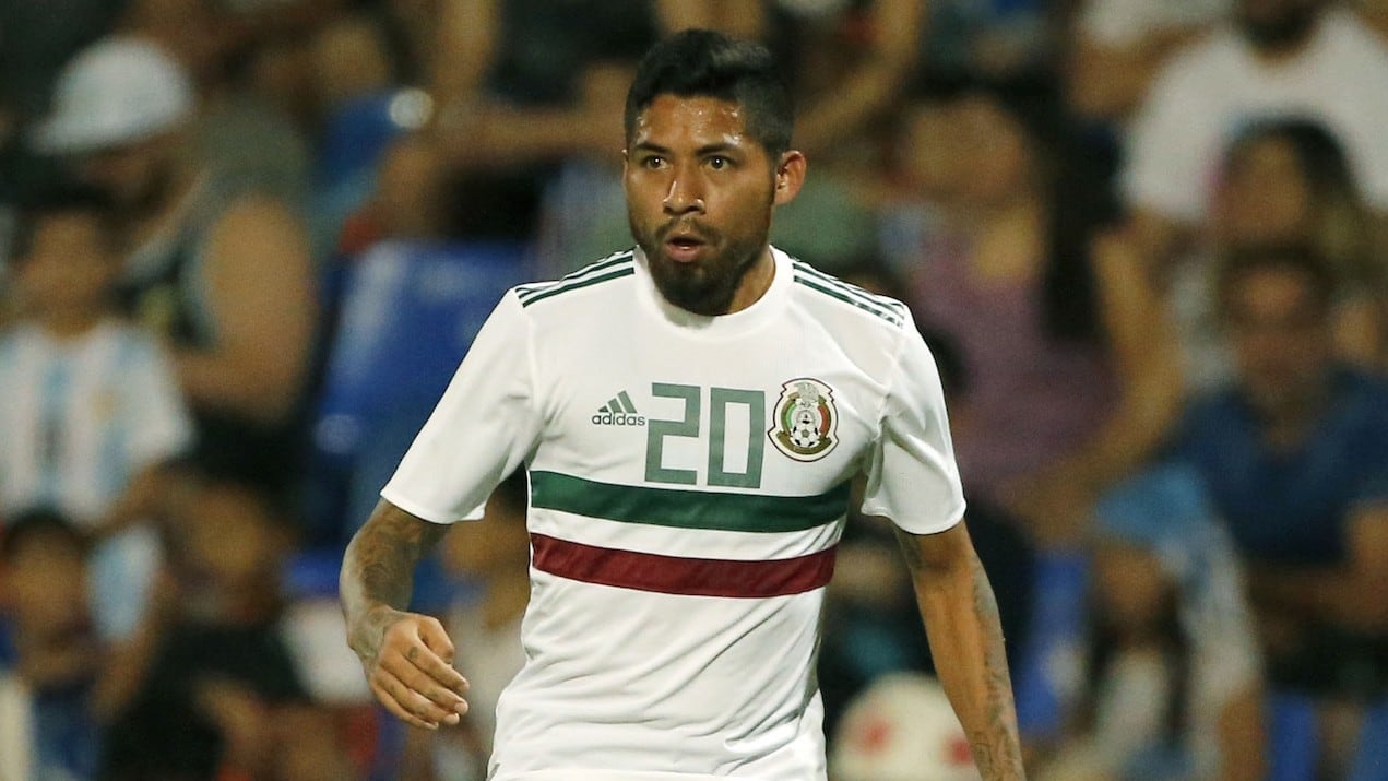 Javier Aquino en segundo duelo ante Argentina.