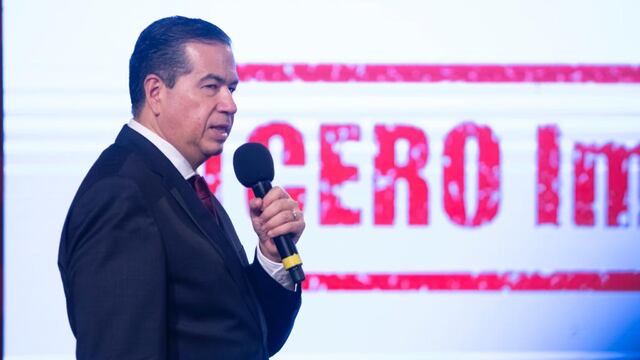 Ricardo Mejía Berdeja en la mañanera de AMLO