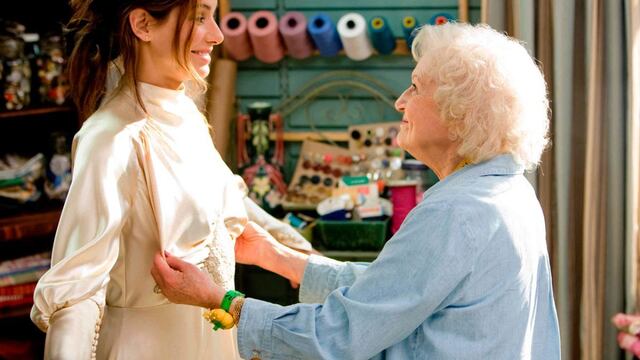 Betty White y Sandra Bullock en la película: 'La propuesta'