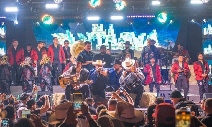 Los Dos Carnales, El Fantasma y Gerardo Diaz