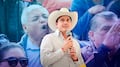 Abuchean de nuevo a Manolo Jiménez en evento de Claudia Sheinbaum